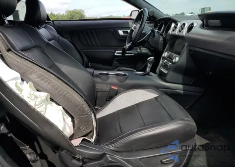 2022 Ford Mustang из США, поврежденный, VIN 1FATP8UH7N5118831